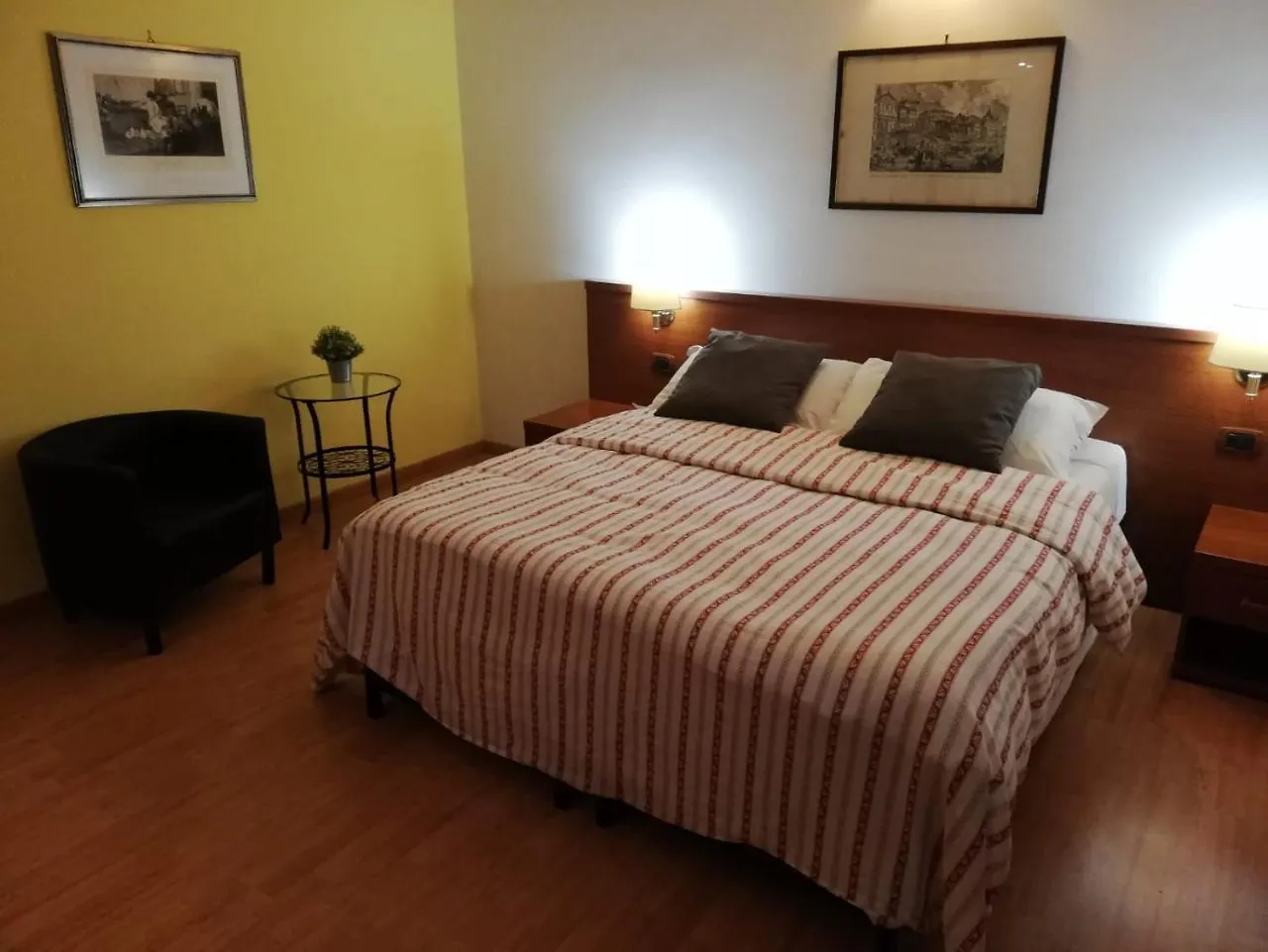 Domus Appia 154 B&B Rzym Włochy